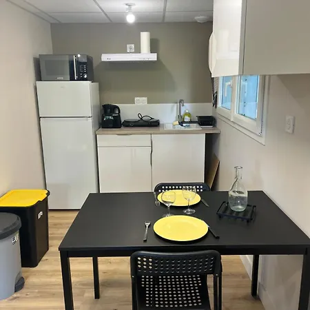 Logis De Bois منزل للإقامة *