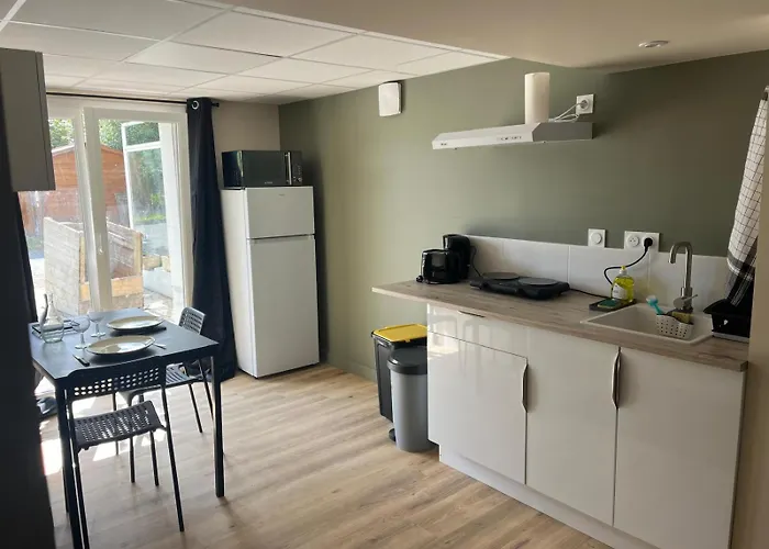 Privatunterkunft Logis De Bois *